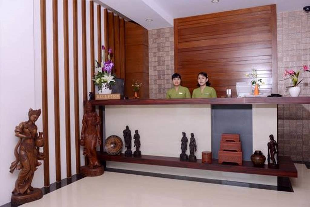 Green Paradise Hotel Yangon Exterior photo