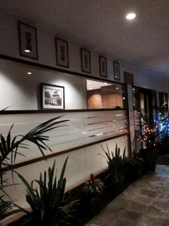 Green Paradise Hotel Yangon Exterior photo